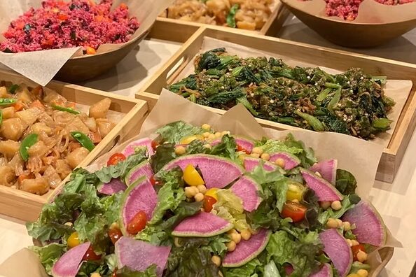 パーティーケータリング全景 — バガス容器・オールヴィーガン